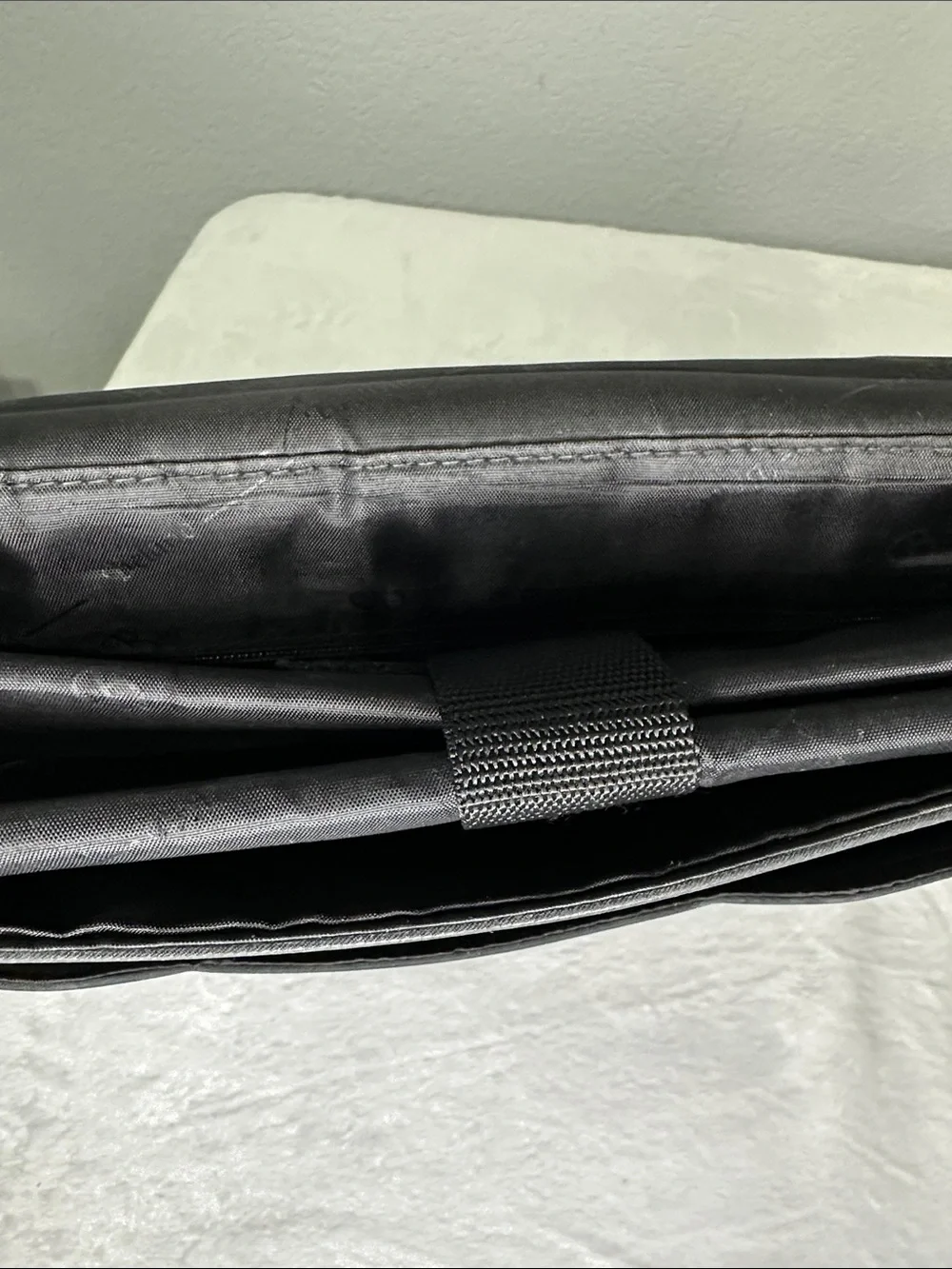 Bellini Men's Messenger Backpack Briefcase Laptop BagLeather & Nylon Design